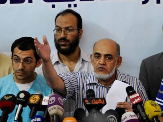 Asharq al-Awsat: MB leaders urge dialogue with Egyptian govt