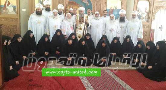 Pope Tawadros ordains 17 new nuns in Minya