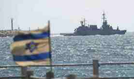 Israeli navy fires on boat returning from Sinai