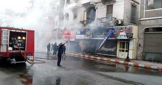 Video: Bearded man puts a bomb inside shop of a Coptic man