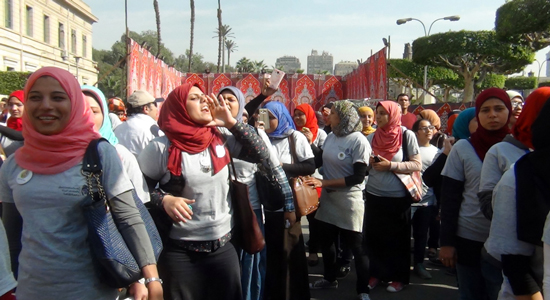 President of Cairo University leads a march against sexual harassment