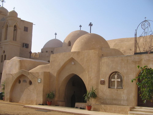 8 workers in Syrian Monastery die in car crash