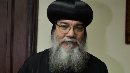 Bishop Makarios attends the funeral of martyr of sectarian strife in Minya