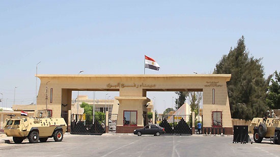 Rafah border crossing re-opens for 3rd day in a raw