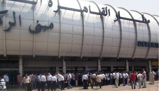 British security experts resume checks at Cairo airport
