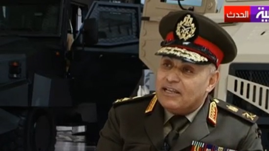 Egypt's minister of defence attends naval war games on western border

