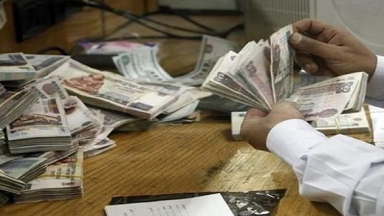 Egyptian pound approaches 20 to US dollar in banks