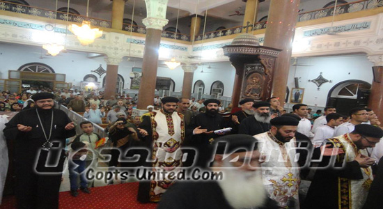Officials in Qena offer condolences on feast instead of good wishes