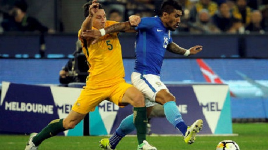 Paulinho unlikely to complete Barcelona move: Scolari