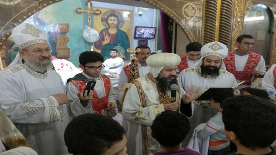 Bishop of Suez ordains 20 new deacons