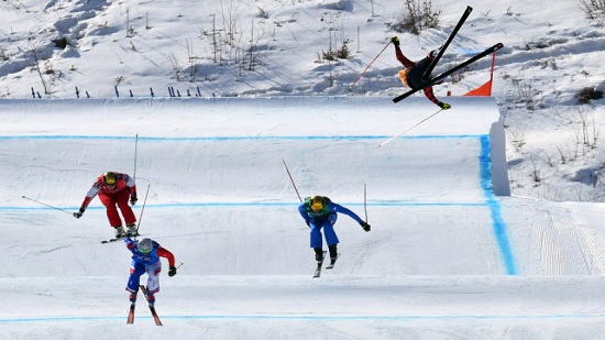 Olympic skier breaks pelvis in horrifying 100-foot fall