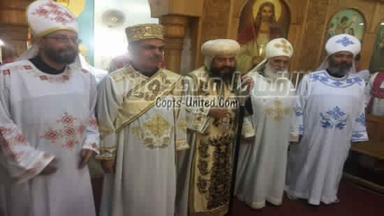 Bishop of Suez ordains 44 deacons and promotes 6