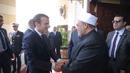 Frances Macron wraps up first trip to Egypt with visit to Al-Azhar