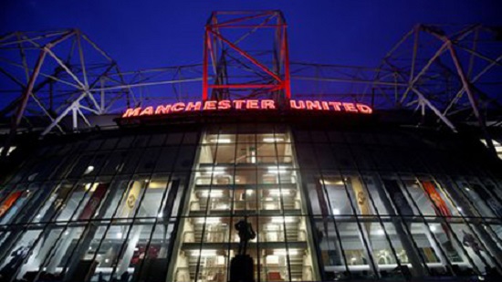 Man United to subsidise fans by matching Barcas excessive prices