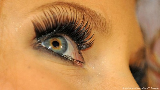 Fake lashes with side effects: Risk of eczema and infection