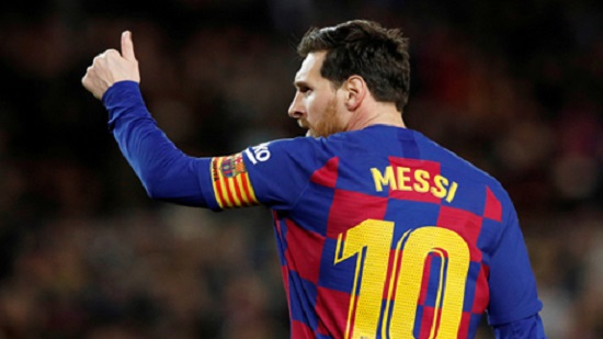 Messi says Barcelona players taking 70% pay cut

