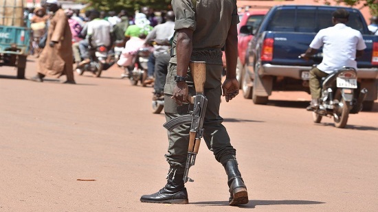 Militants kill 25 in attack on Burkina Faso cattle market
