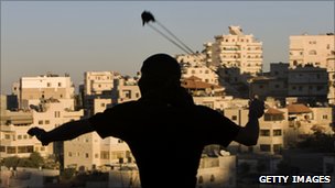Palestinians question 'offers' leaked by al-Jazeera
