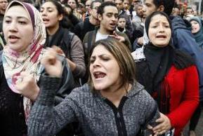 Egypt's activists try to stage new protests 
