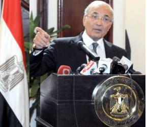 Egypt approves 15% raise for employees 
