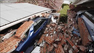 Christchurch quake: Dead are buried as weather worsens
