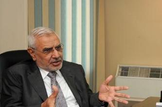 Abdel Moneim Abouel Fotouh finds support among liberals and Islamists alike
