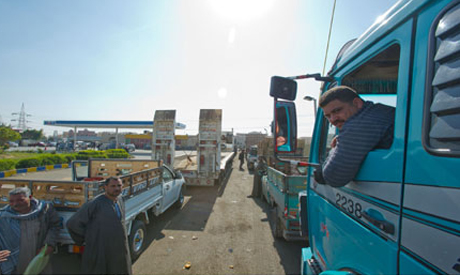 Egypt govt struggles with ongoing diesel fuel shortages