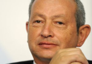 Orascom workers organise march to protest Sawiris travel ban