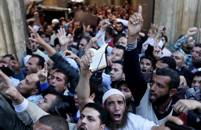 Egypt’s Muslim Brotherhood filling pro-Western military’s ranks with Islamists