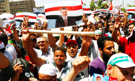 Live Updates: Tens of thousands attend rival rallies in Cairo; clashes in Alexandria