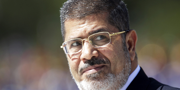 Morsi defense team asks to visit him in Borg al-Arab prison