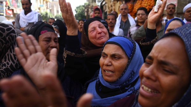 683 alleged Morsi supporters sentenced to death in Egypt