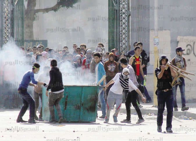 Five Brotherhood supporters sentenced in absentia for rioting in Giza