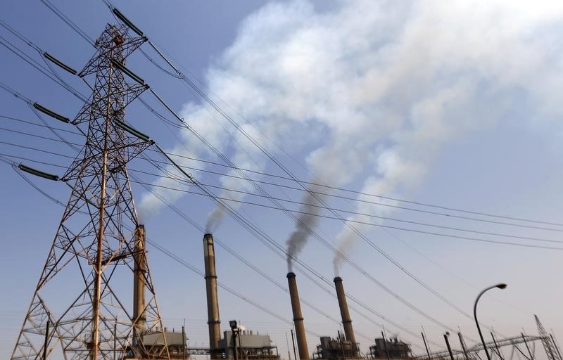 Bombs down two electricity pylons in Giza