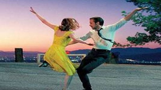 'La La Land' expected to lead Golden Globe nominations