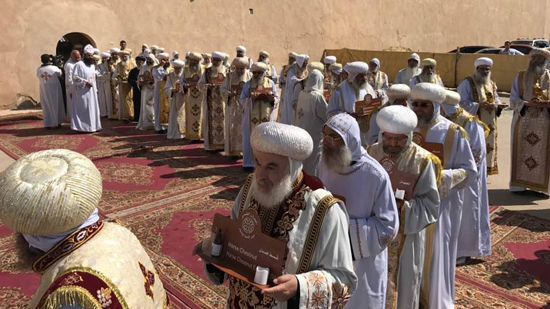 Pope Tawadros makes the holy chrism oil for second time