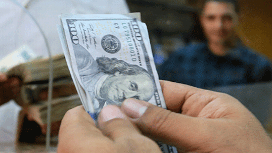 US dollar maintains prices against Egyptian pound Sunday