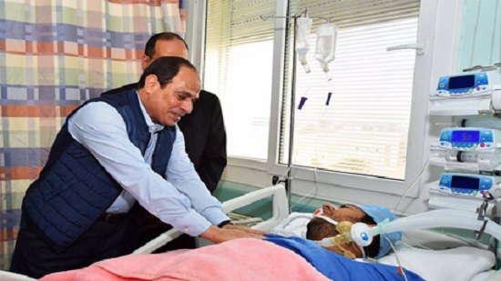 Sisi visits freed police officer El-Hayes in hospital