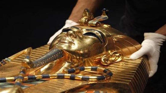 Campaigners protest Tutankhamun world tour, calls it catastrophe