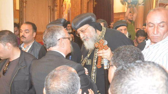 Pope Tawadros and Governor of Minya attend funeral of Metropolitan Arsanius