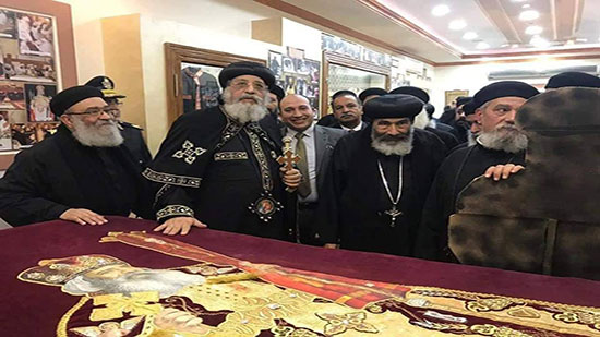 Pope Tawadros opens Pope Shenouda s Exhibition in Port Said