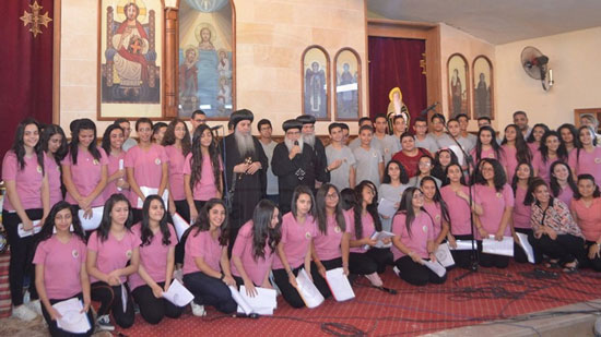 Minya diocese distribute cups of the Keraza festival
