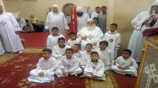 Bishop of Aswan ordains new deacons and inaugurates the holy vessels 