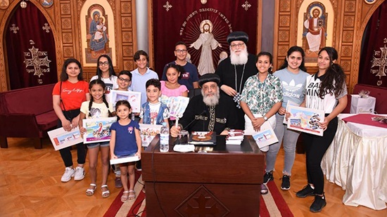 Pope Tawadros receives a group of Copts from the Netherlands