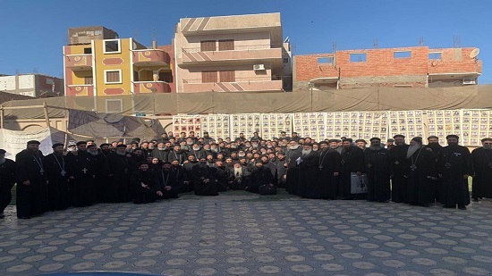 Minya priests discuss confronting heresies at their biannual conference