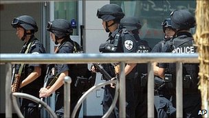 China police kill two suspects in Xinjiang violence
