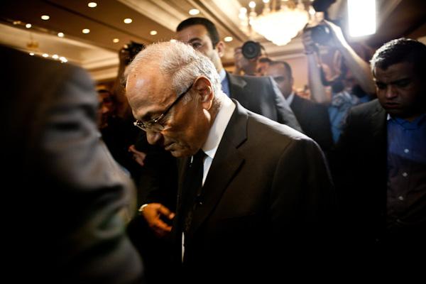 Court commissioners' legal opinion could disqualify Shafiq 2 days before runoff