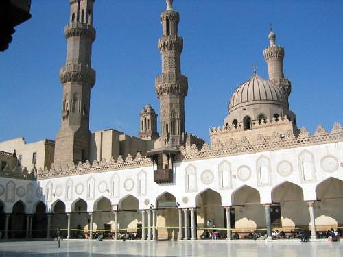 Egypt's Al-Azhar Condemns Cleric Speaking in its Name