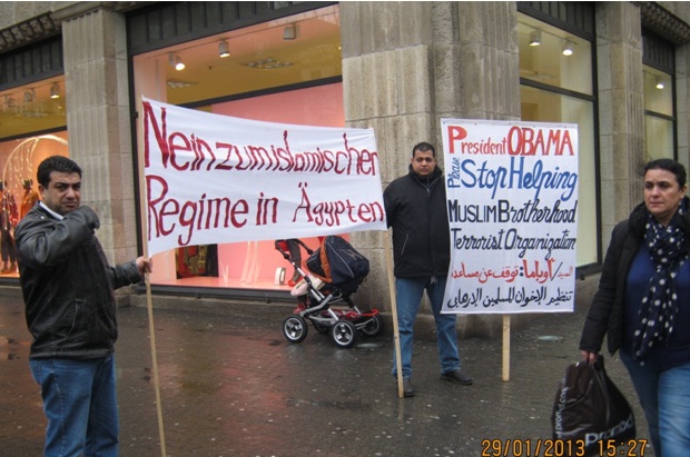 Germany: International Society for Human Rights demonstrate against Morsy