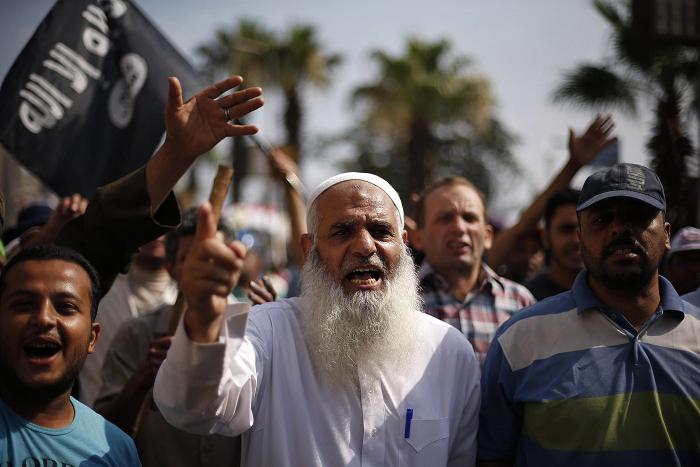 Egypt Islamists to march to presidential palace